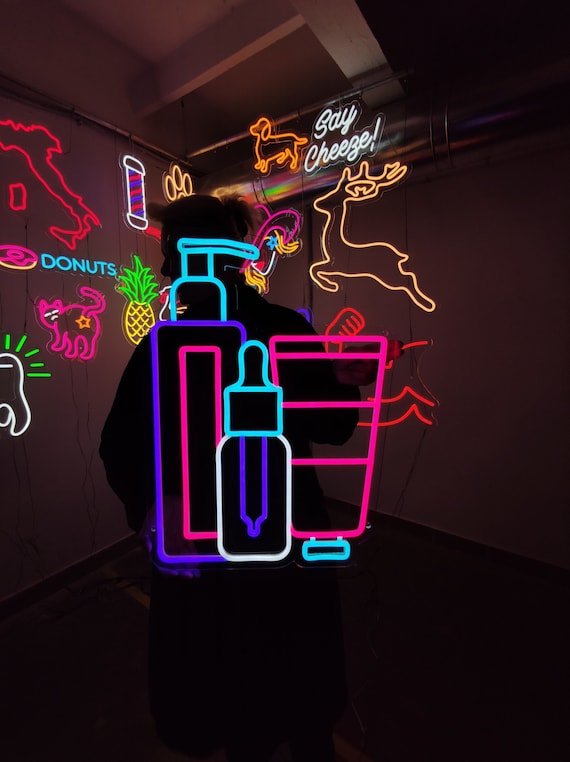 Neon sign Image 6